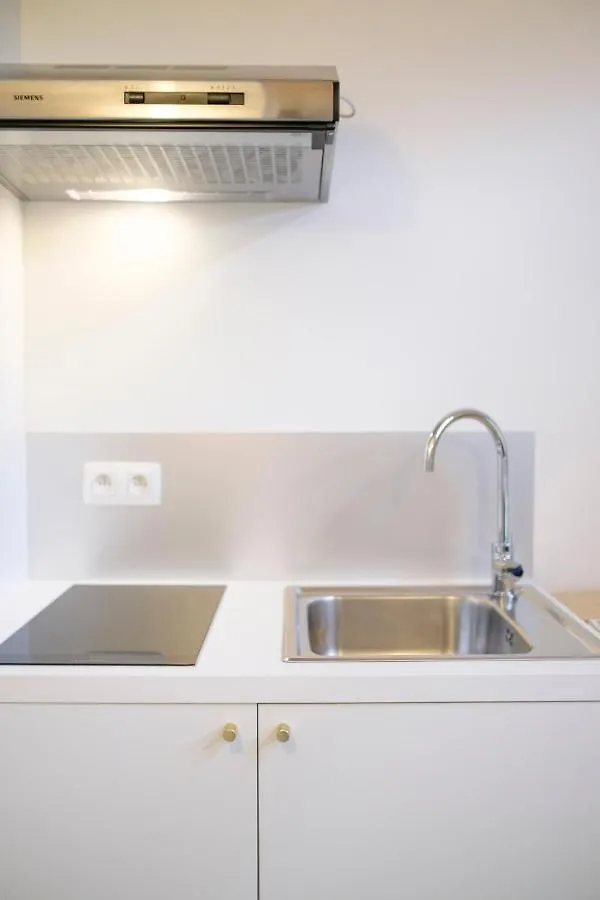 Studios With City View Brussels Apartment